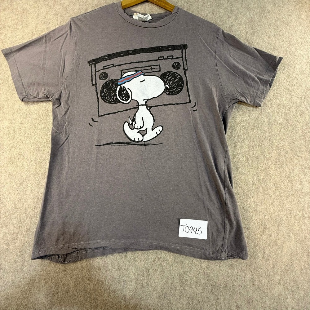 Changes Peanuts Snoopy Boombox Graphic T-Shirt Mens Large Grey Retro Hip Hop Tee